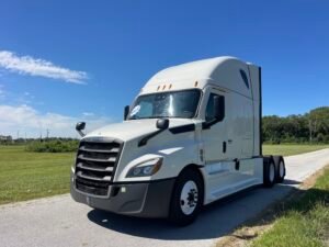 2022 Freightliner Cascadia 126