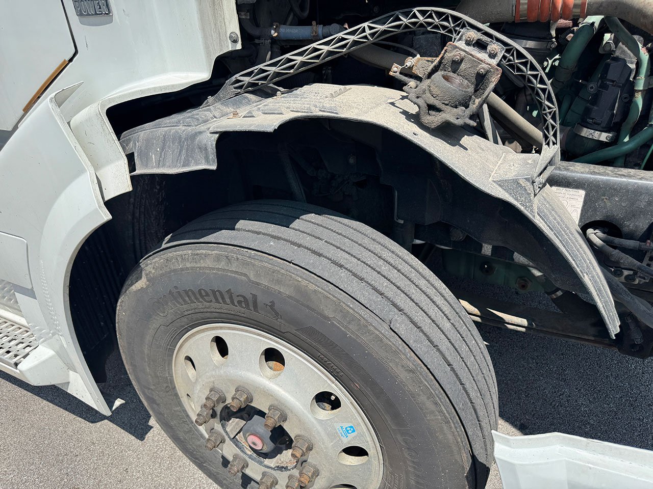 
								2016 Volvo VNL670 full									
