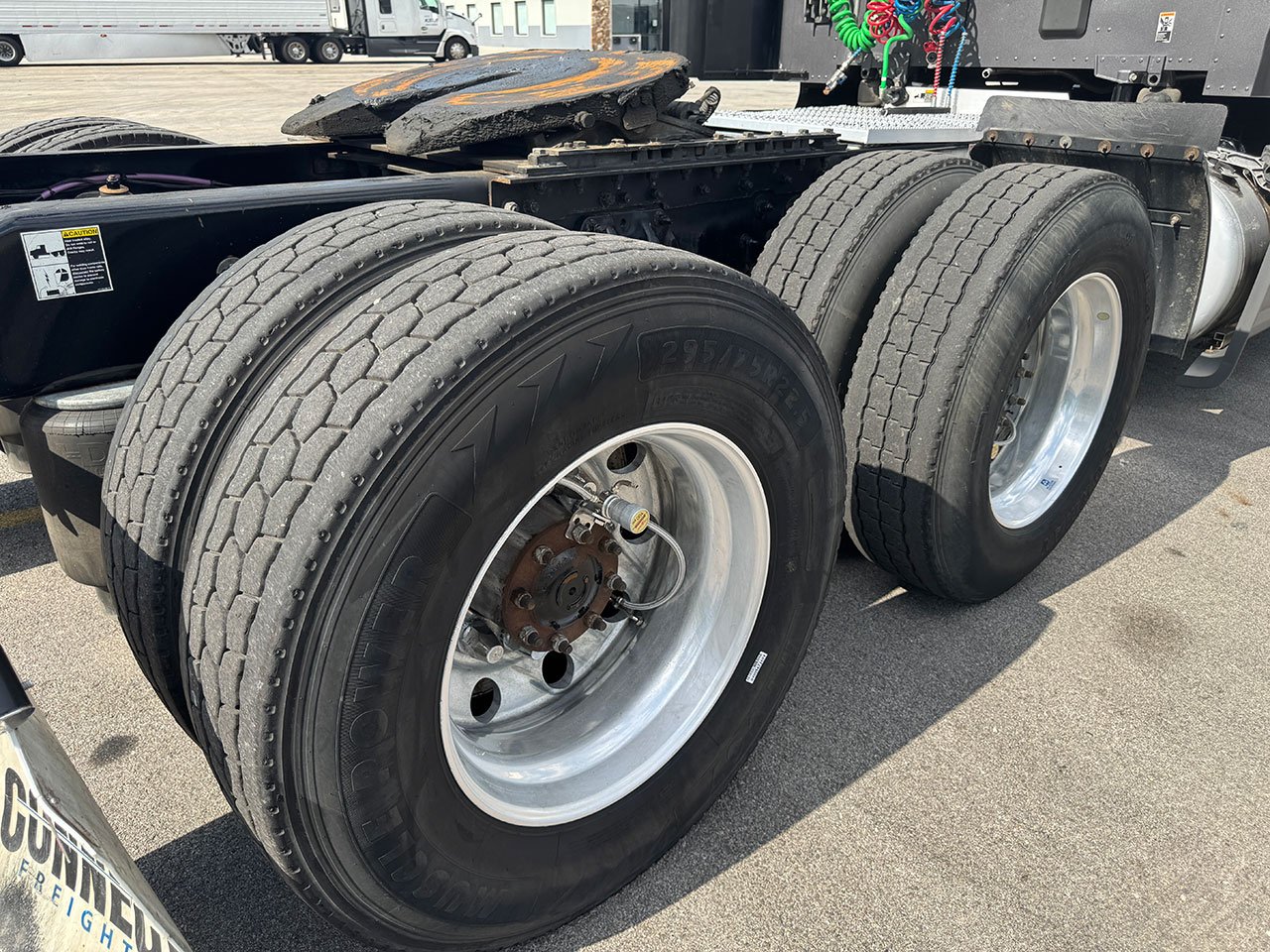 
								2019 Peterbilt 579 full									