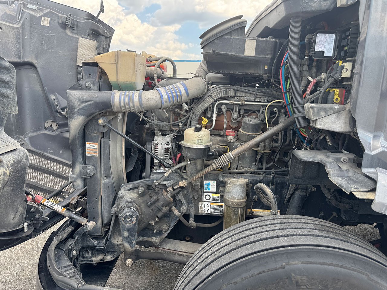 
								2019 Peterbilt 579 full									
