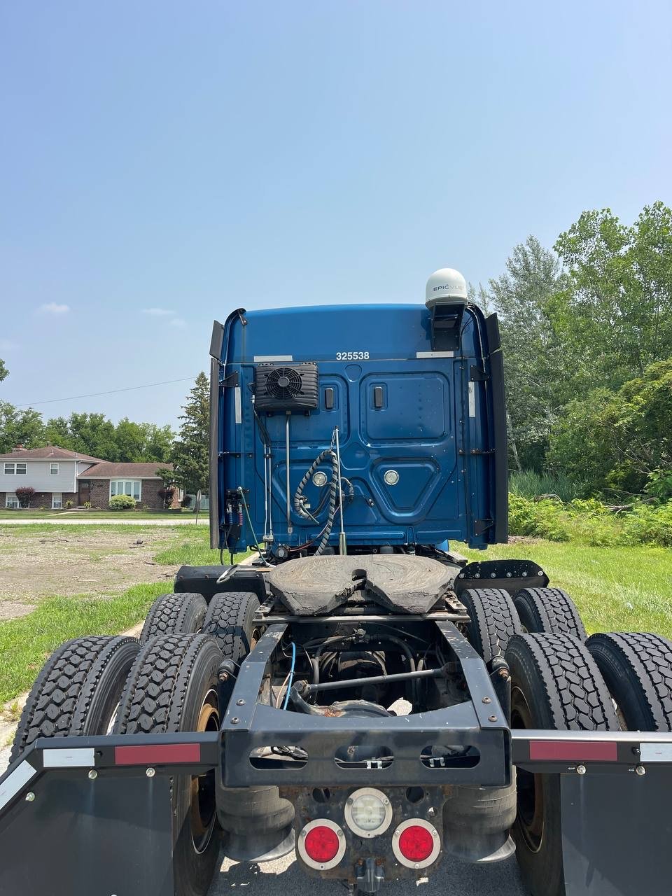 
								2020 Freightliner Cascadia full									