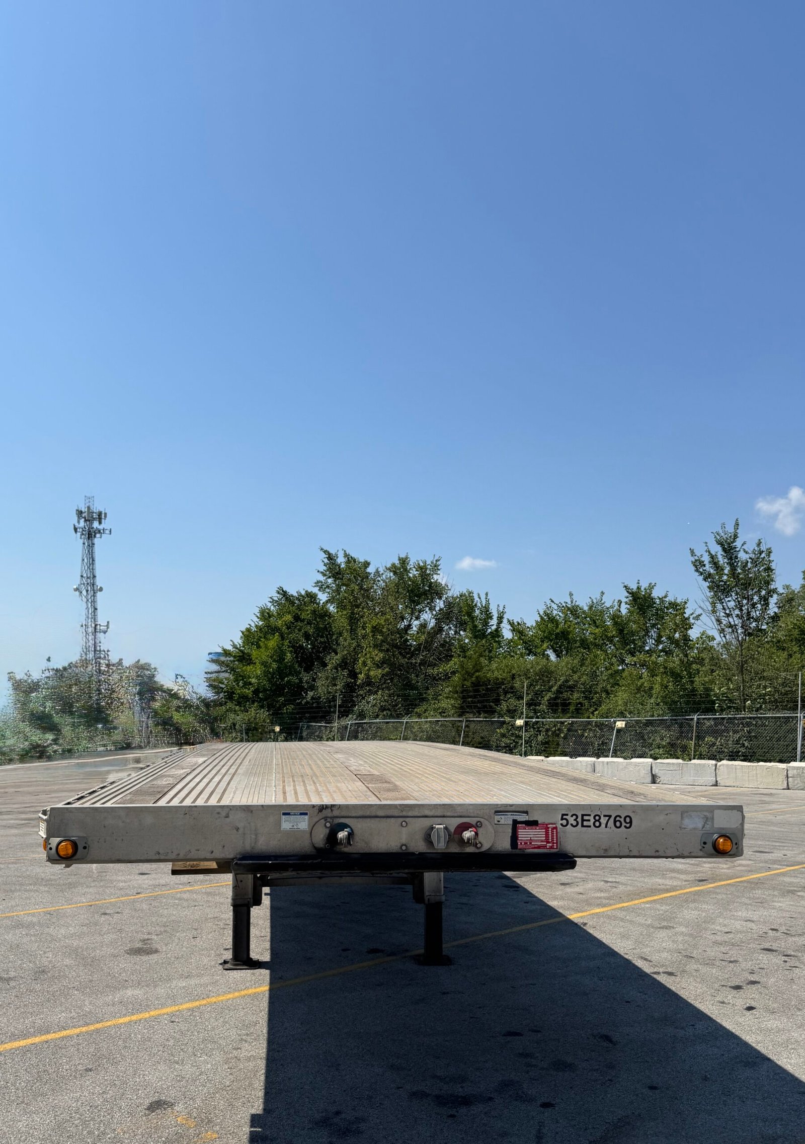 
								2020 East Aluminum FlatBed 53″ full									