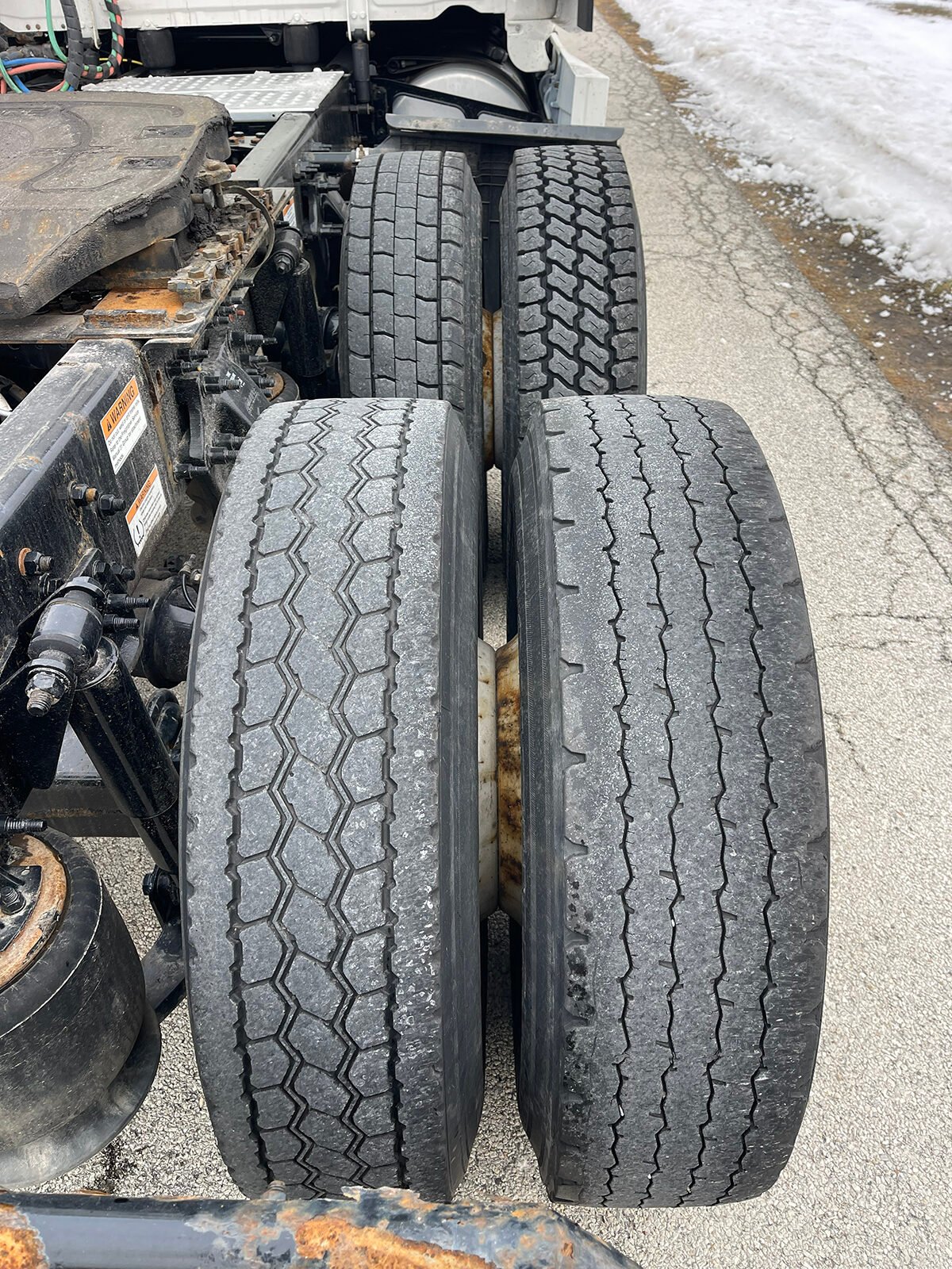 
								2022 Freightliner Cascadia 126 full									