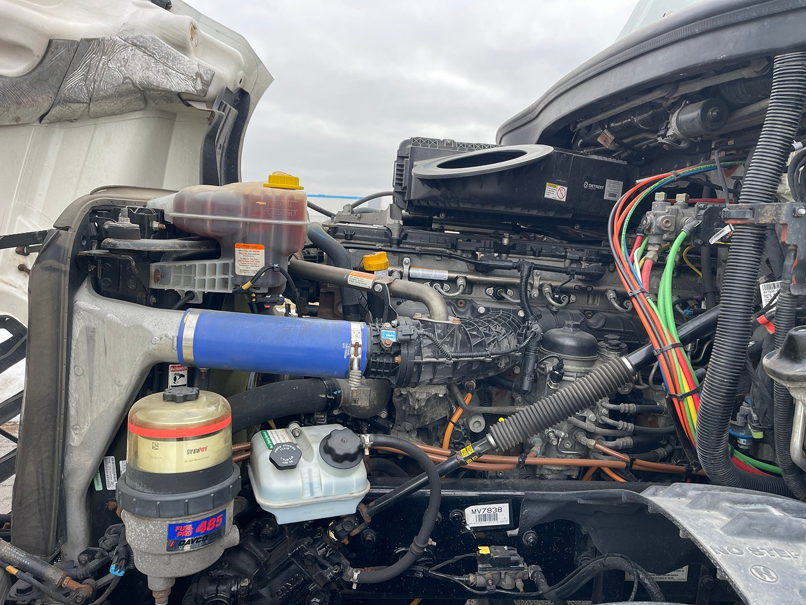 
								2022 Freightliner Cascadia 126 full									