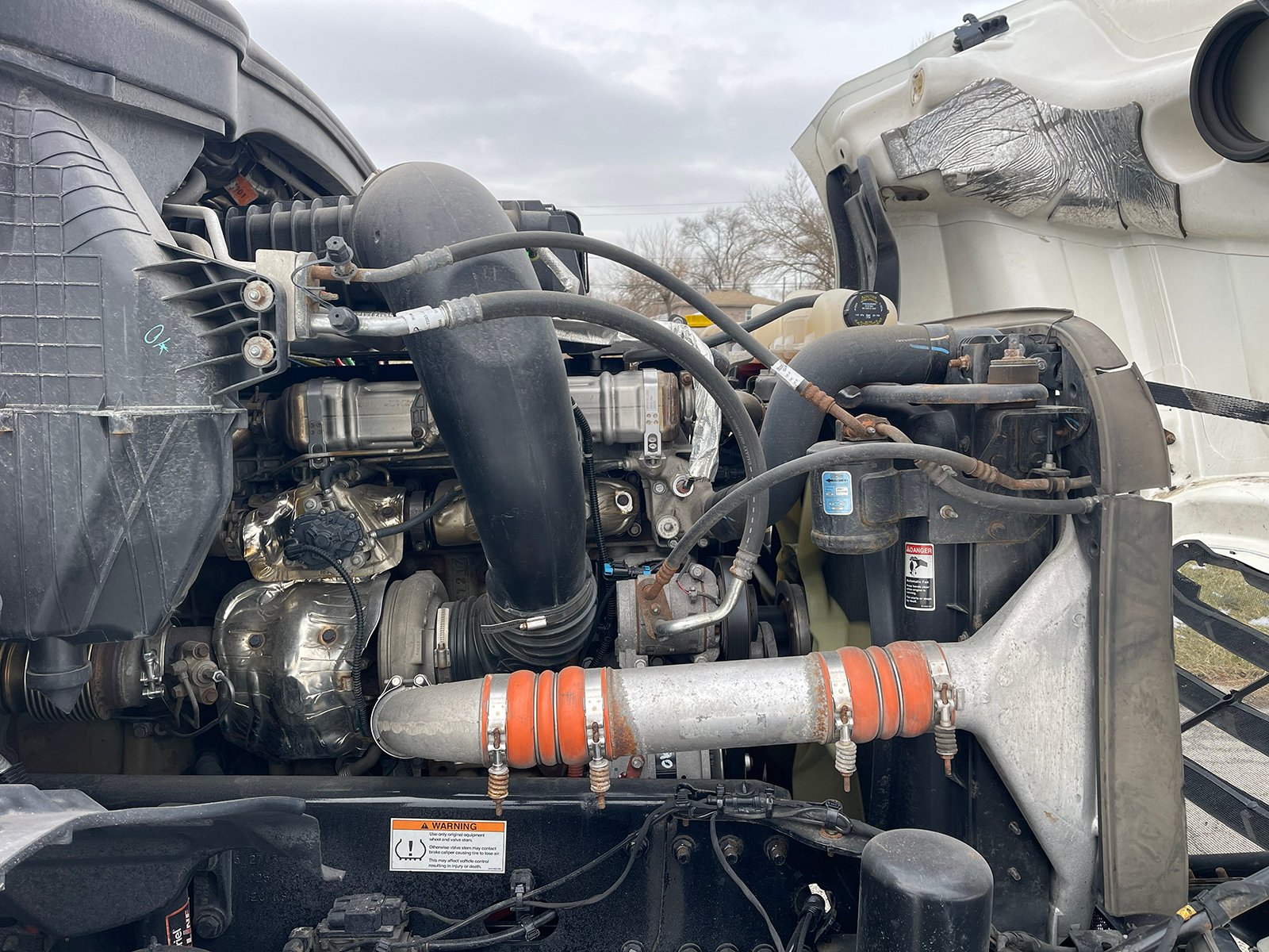 
								2022 Freightliner Cascadia 126 full									