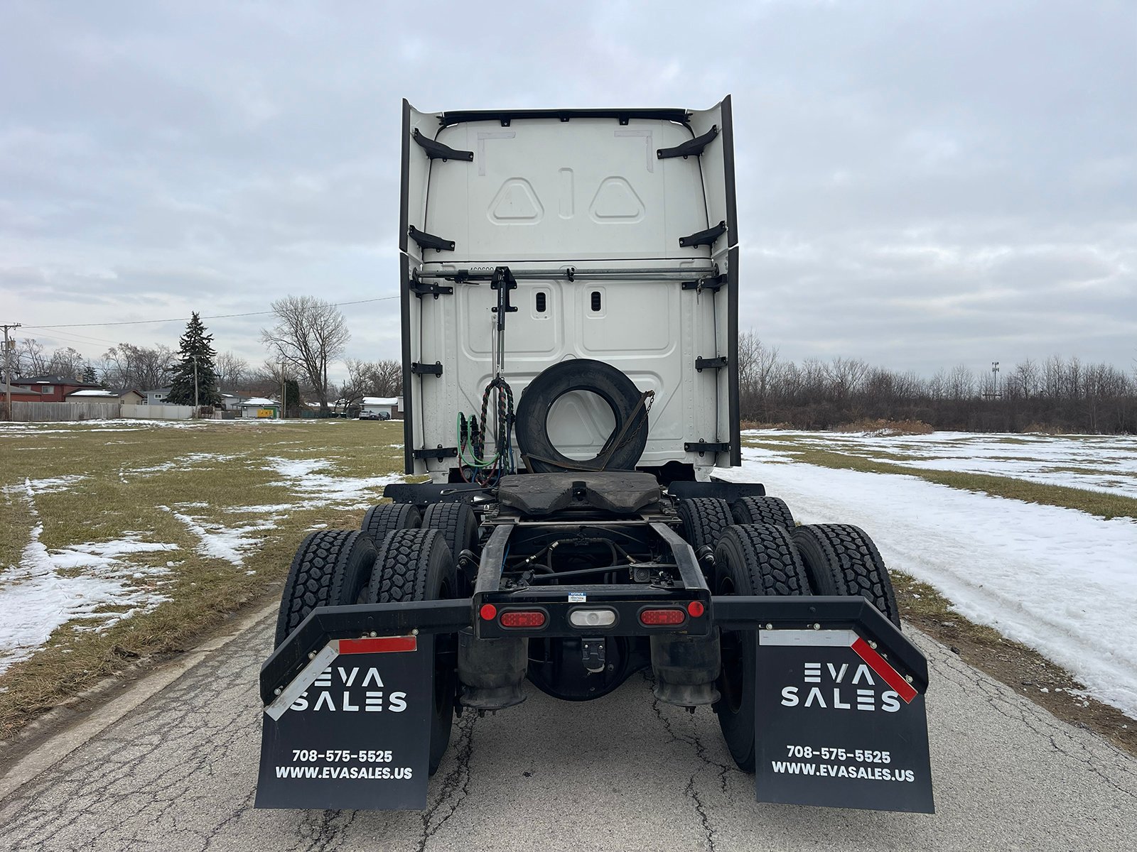 
								2022 Freightliner Cascadia 126 full									