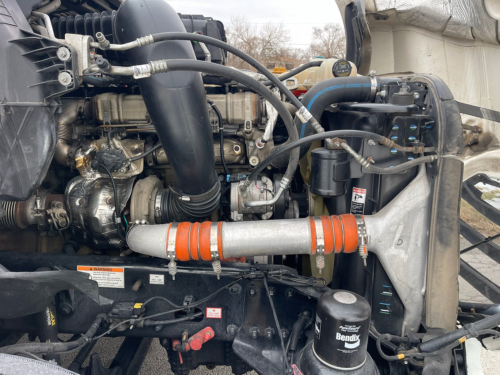 
								2022 Freightliner Cascadia 126 full									