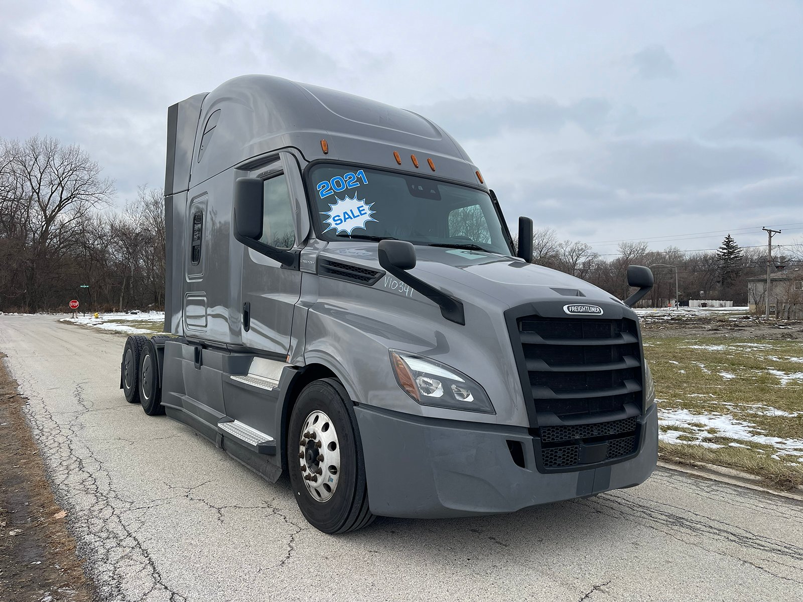 
								2021 Freightliner Cascadia full									