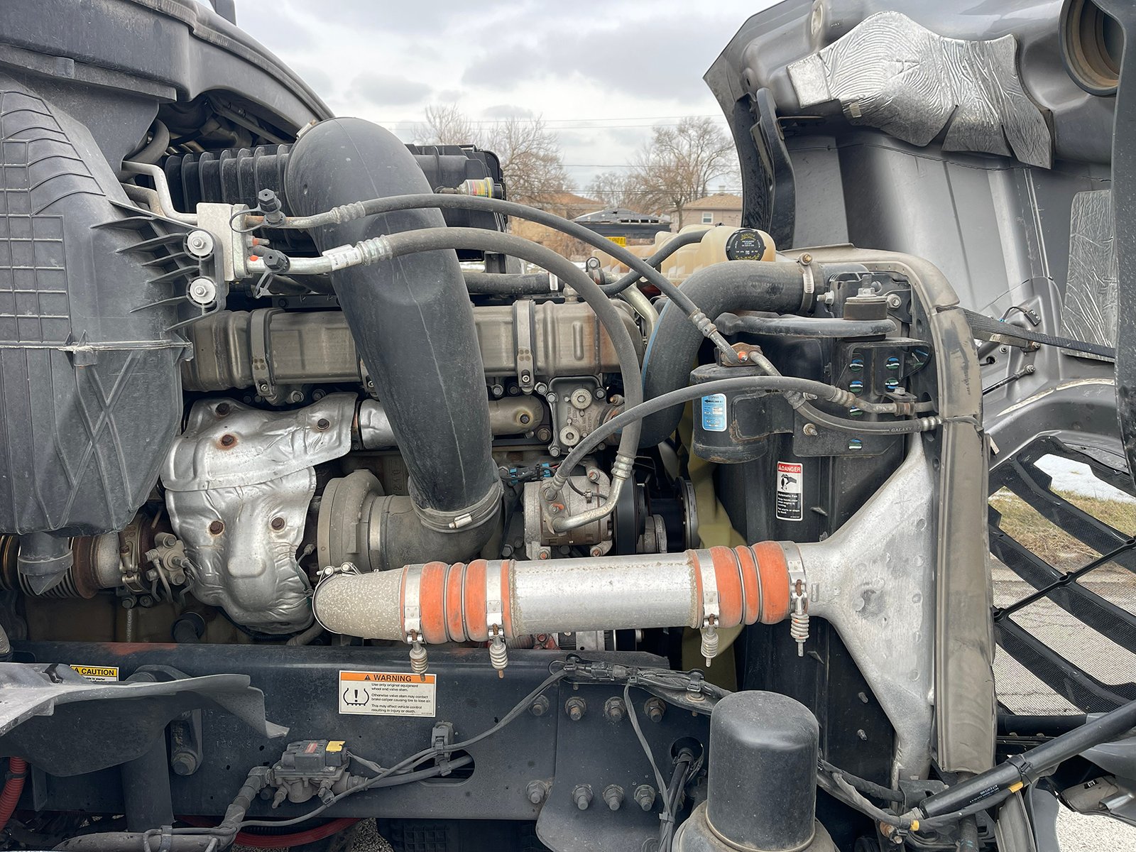 
								2021 Freightliner Cascadia full									