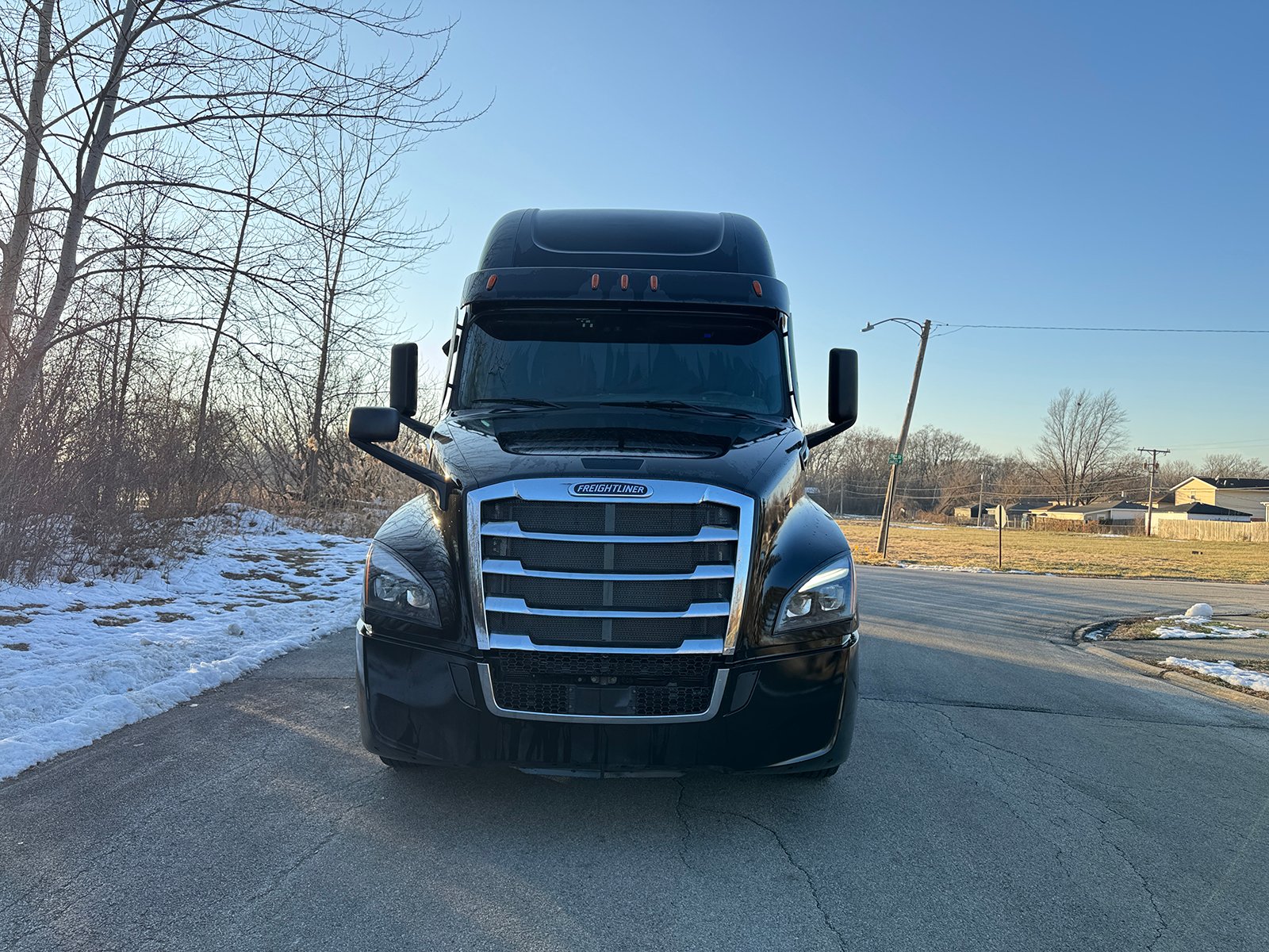 
								Freightliner Cascadia 2022 full									