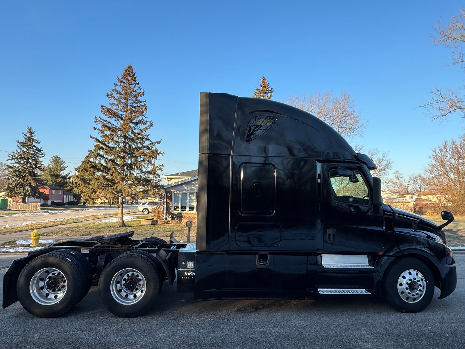 
								Freightliner Cascadia 2022 full									