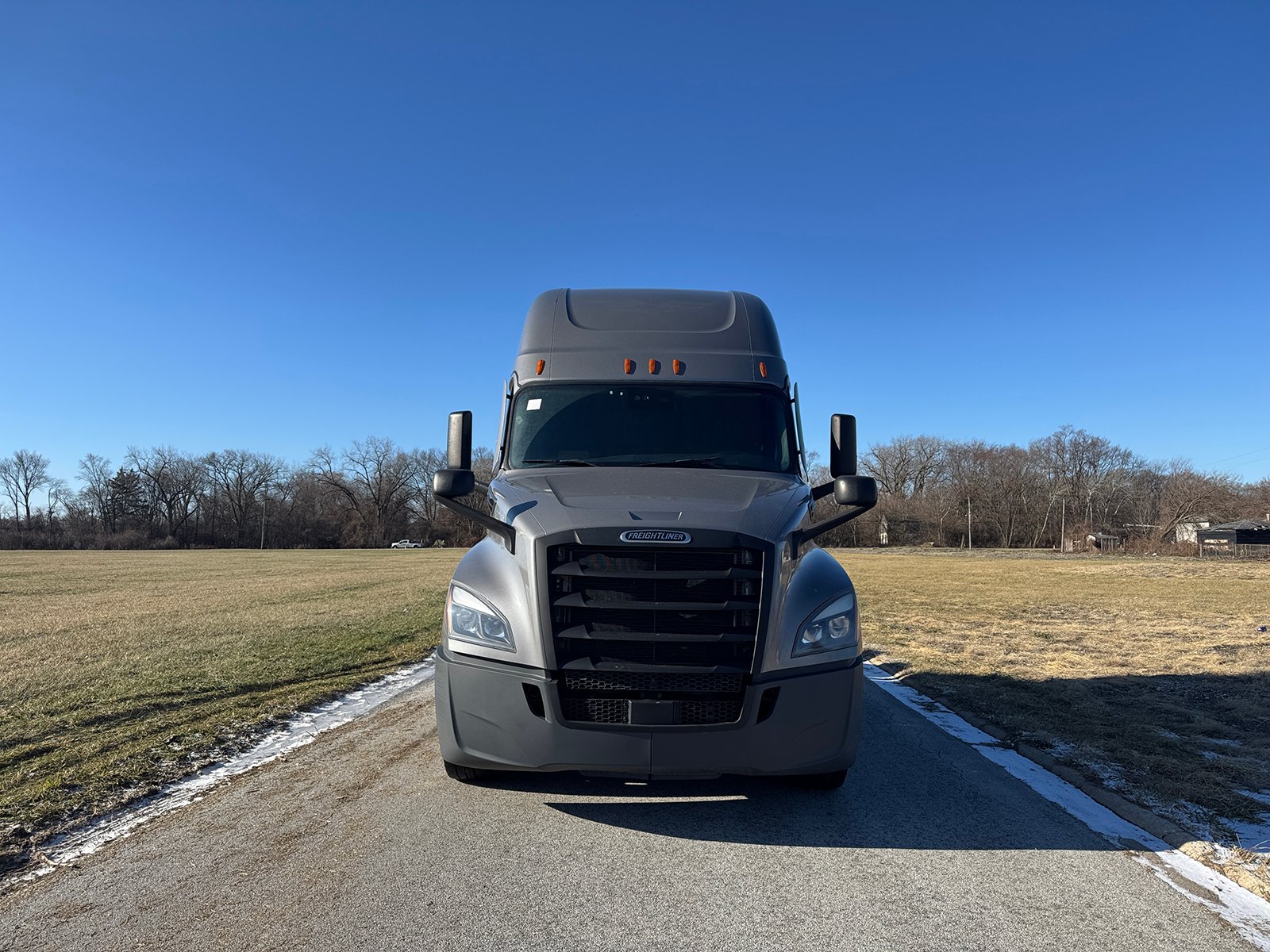 
								Freightliner Cascadia 2022 full									