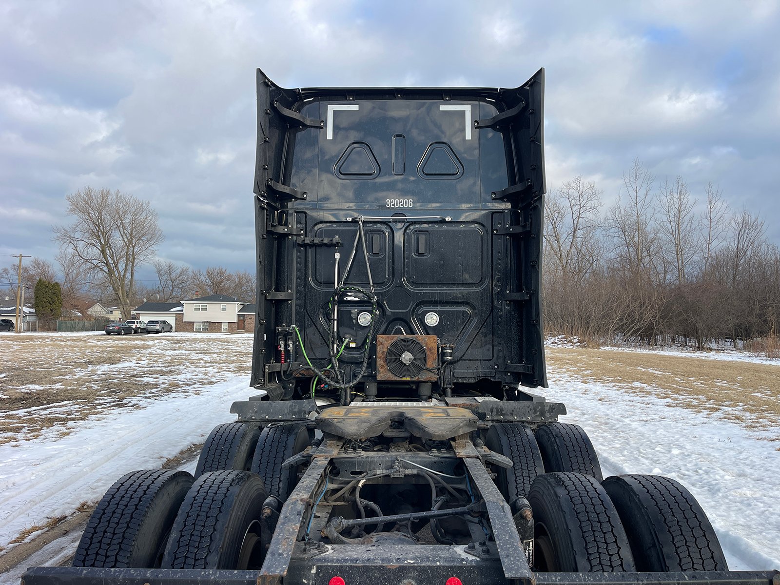 
								Freightliner Cascadia 2022 full									