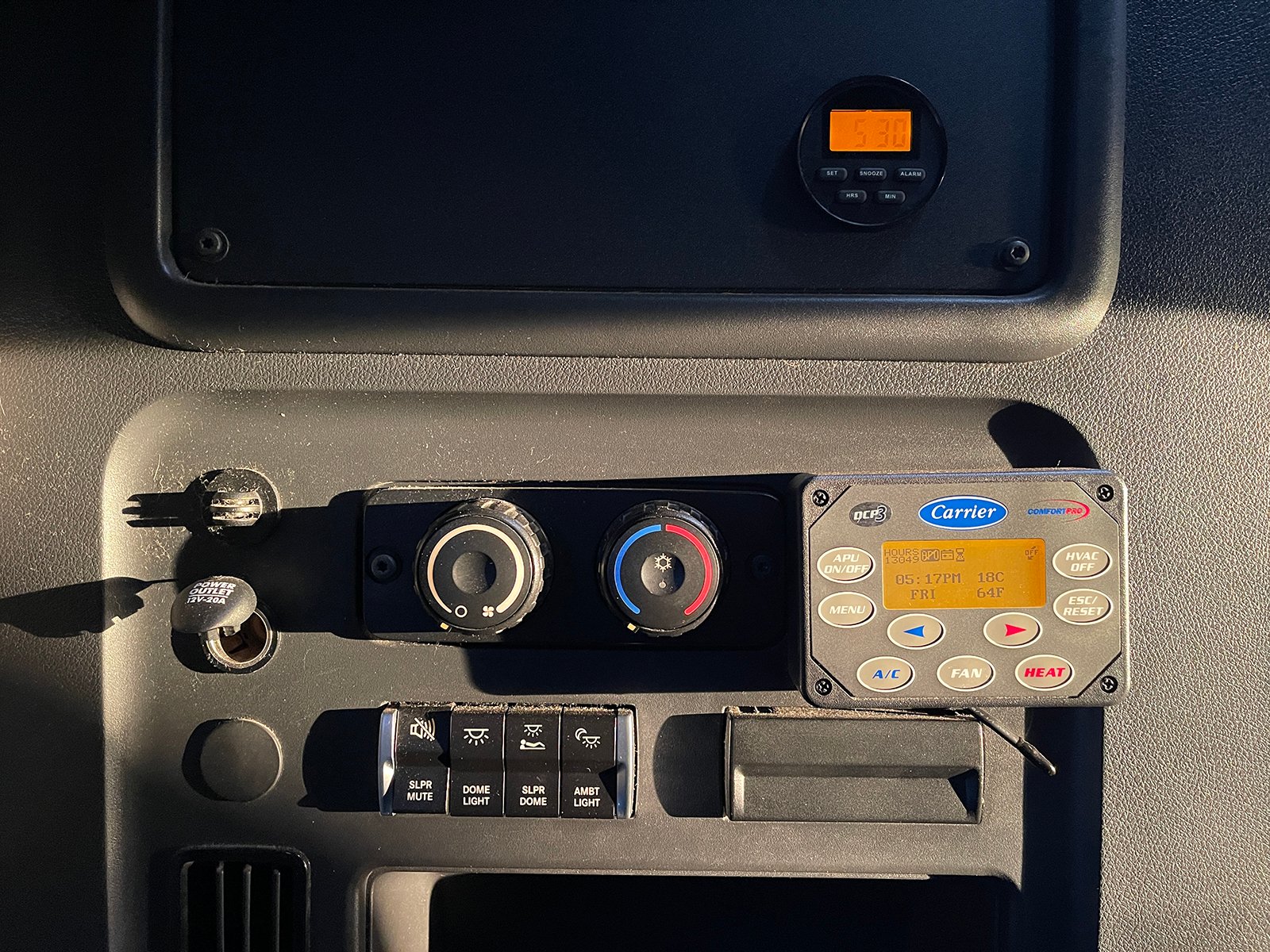 
								Freightliner Cascadia 2022 full									