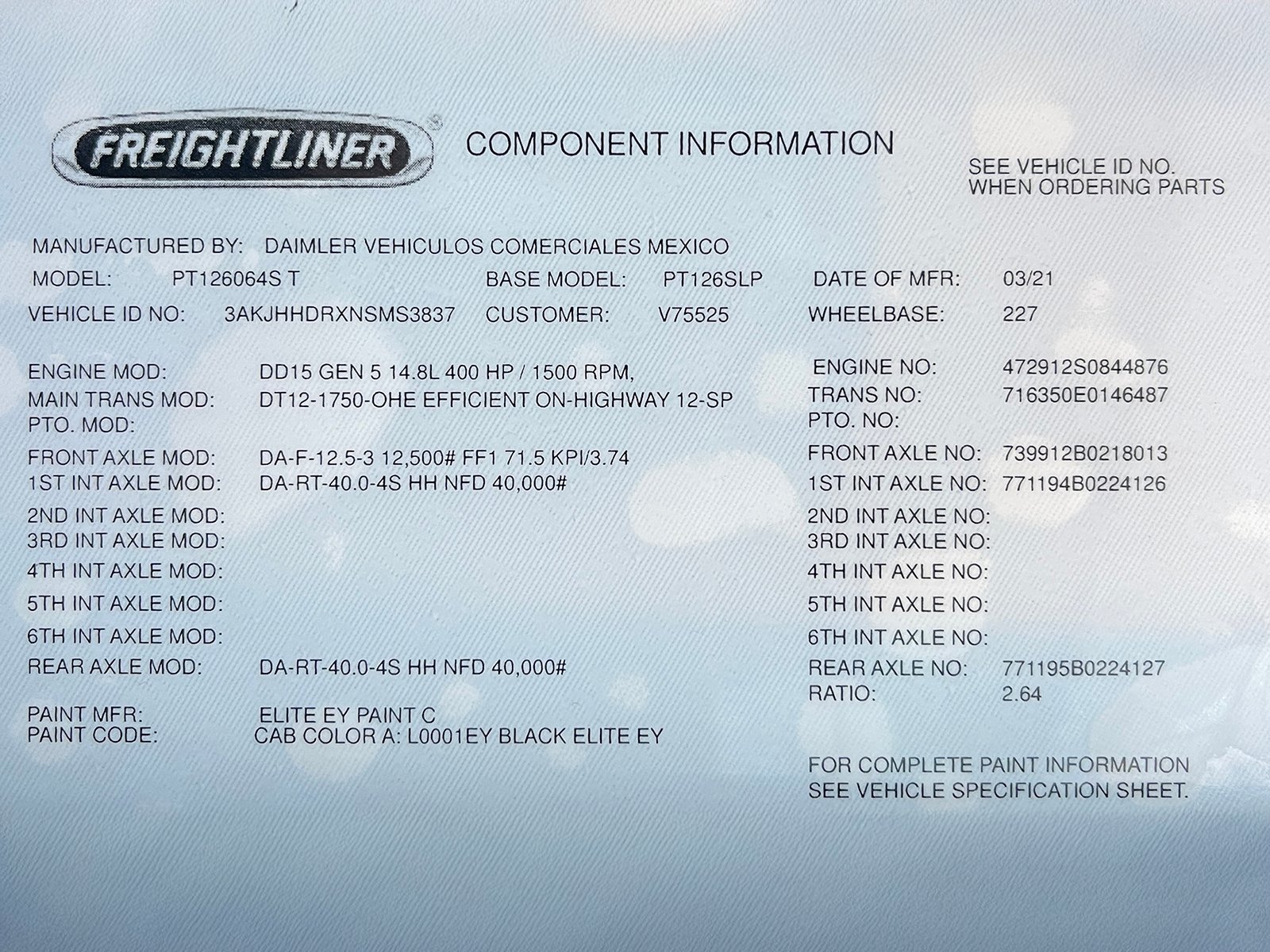 
								Freightliner Cascadia 2022 full									