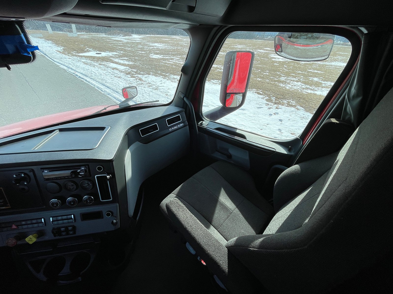 
								Freightliner Cascadia 2022 full									