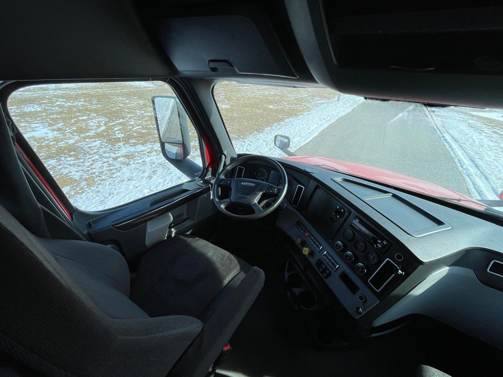 
								Freightliner Cascadia 2022 full									