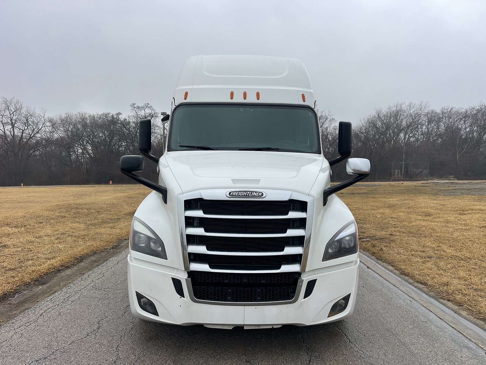 
								Freightliner Cascadia 2020 full									