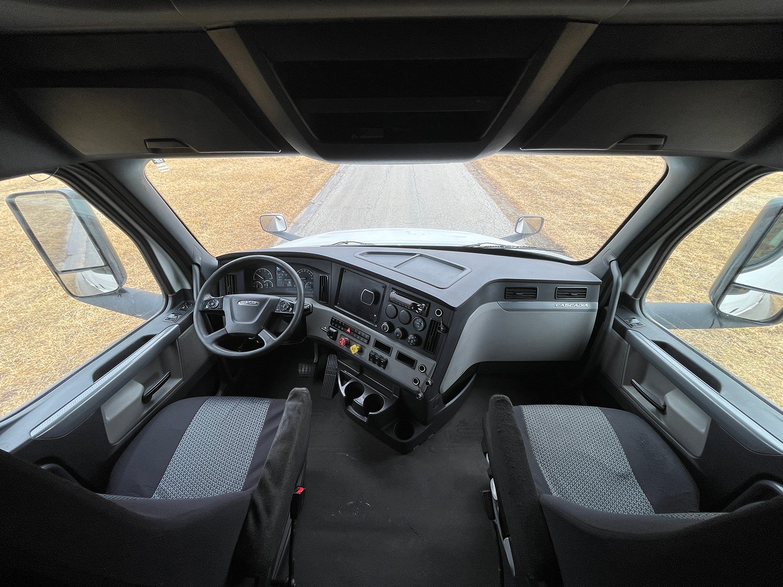 
								Freightliner Cascadia 2020 full									