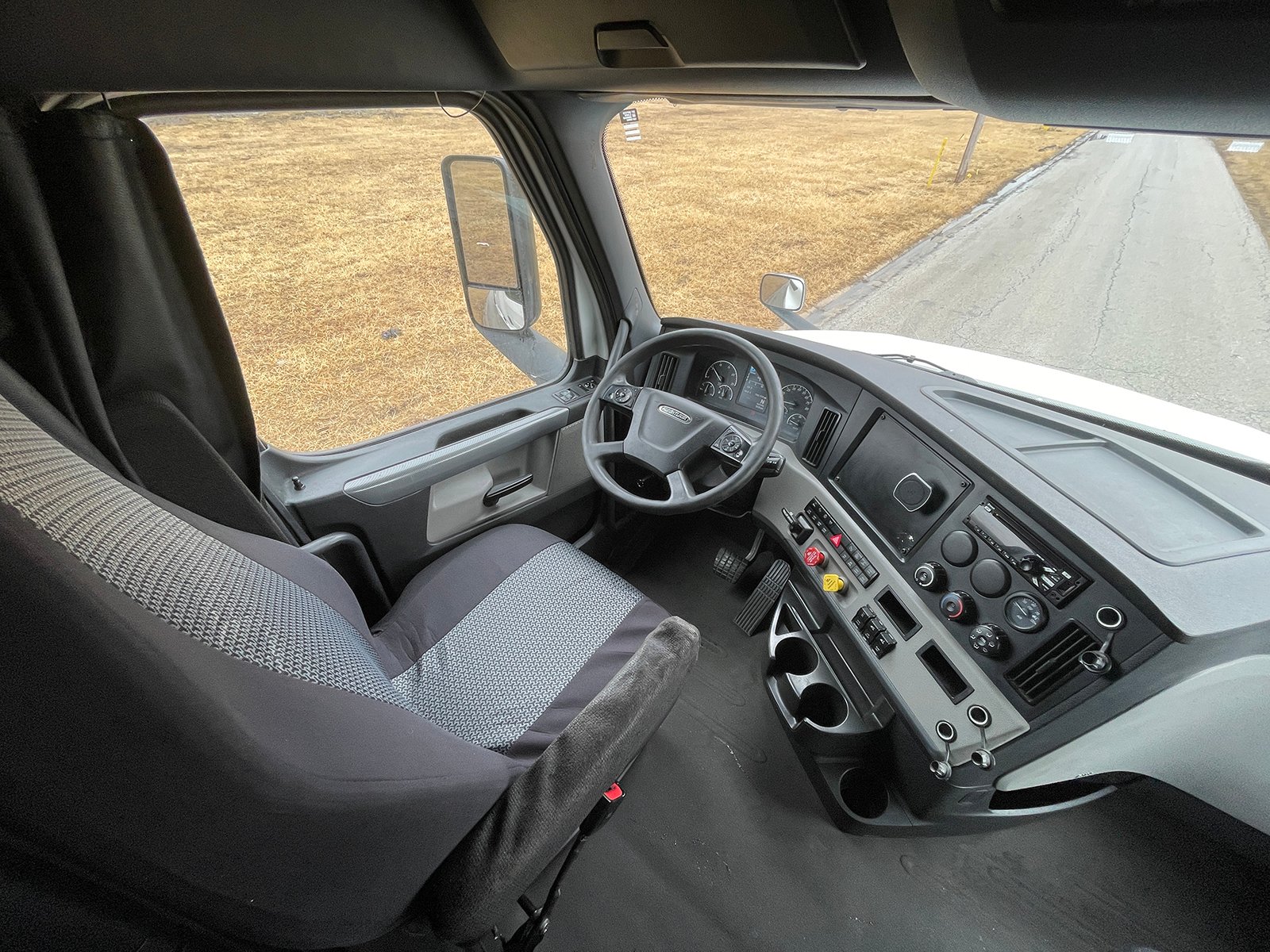 
								Freightliner Cascadia 2020 full									