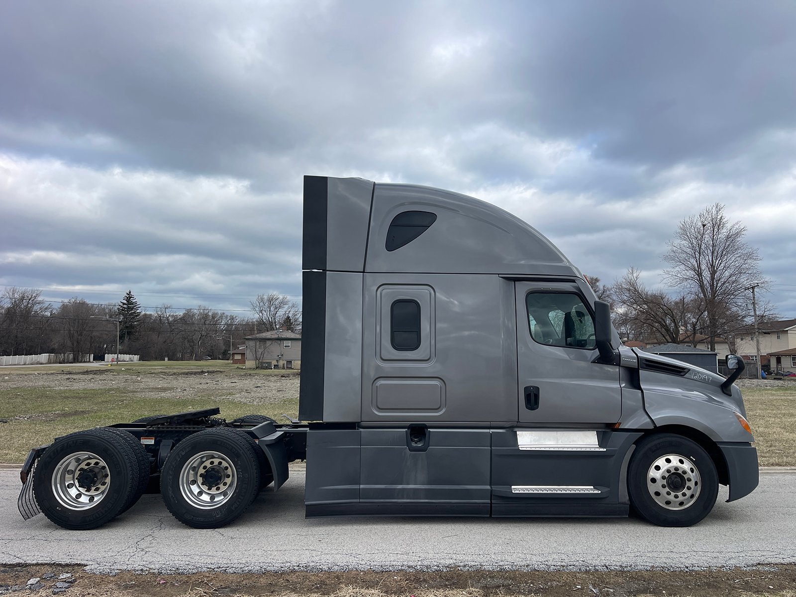 
								Freightliner Cascadia 2022 full									
