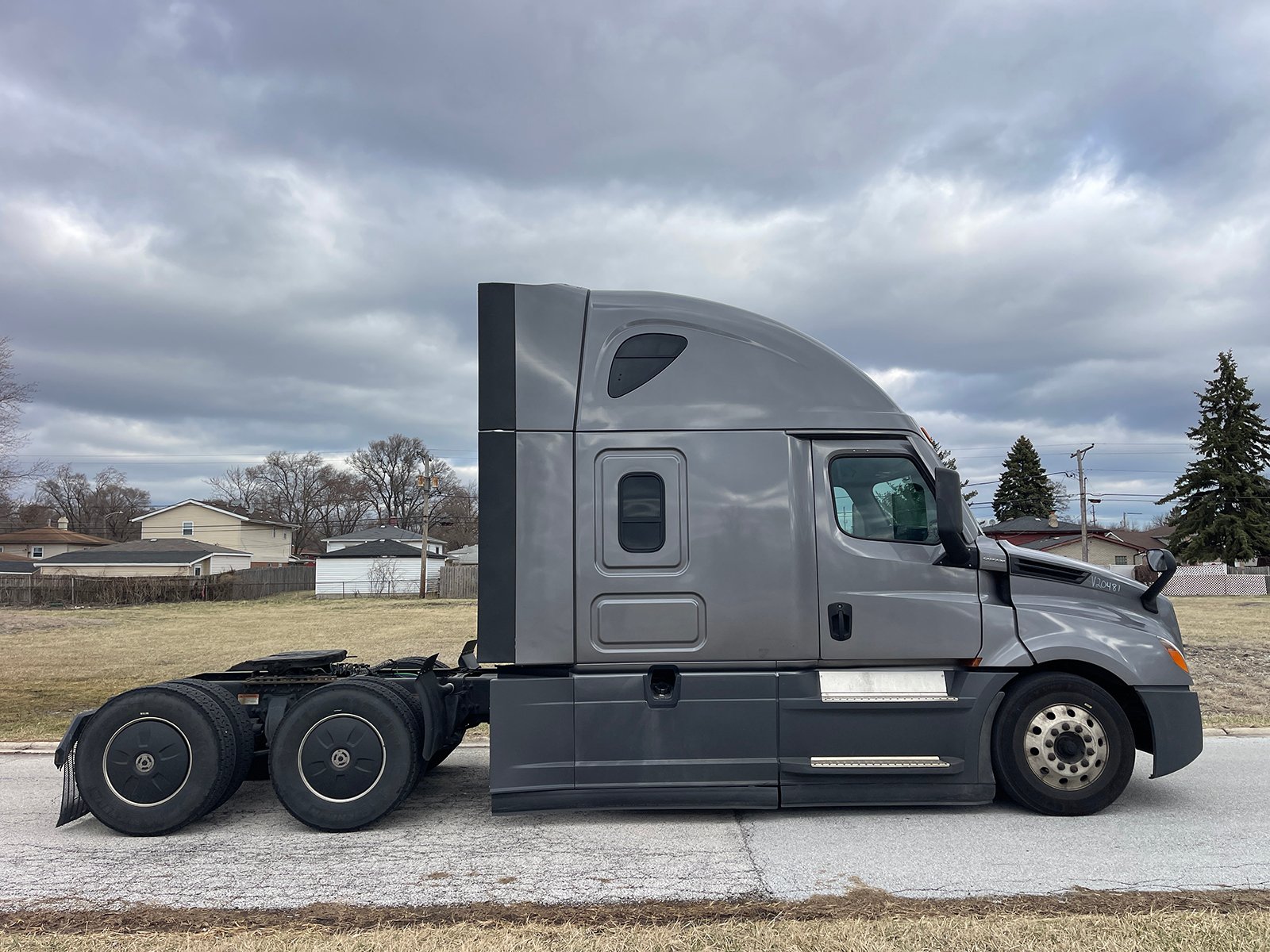 
								Freightliner Cascadia 2022 full									