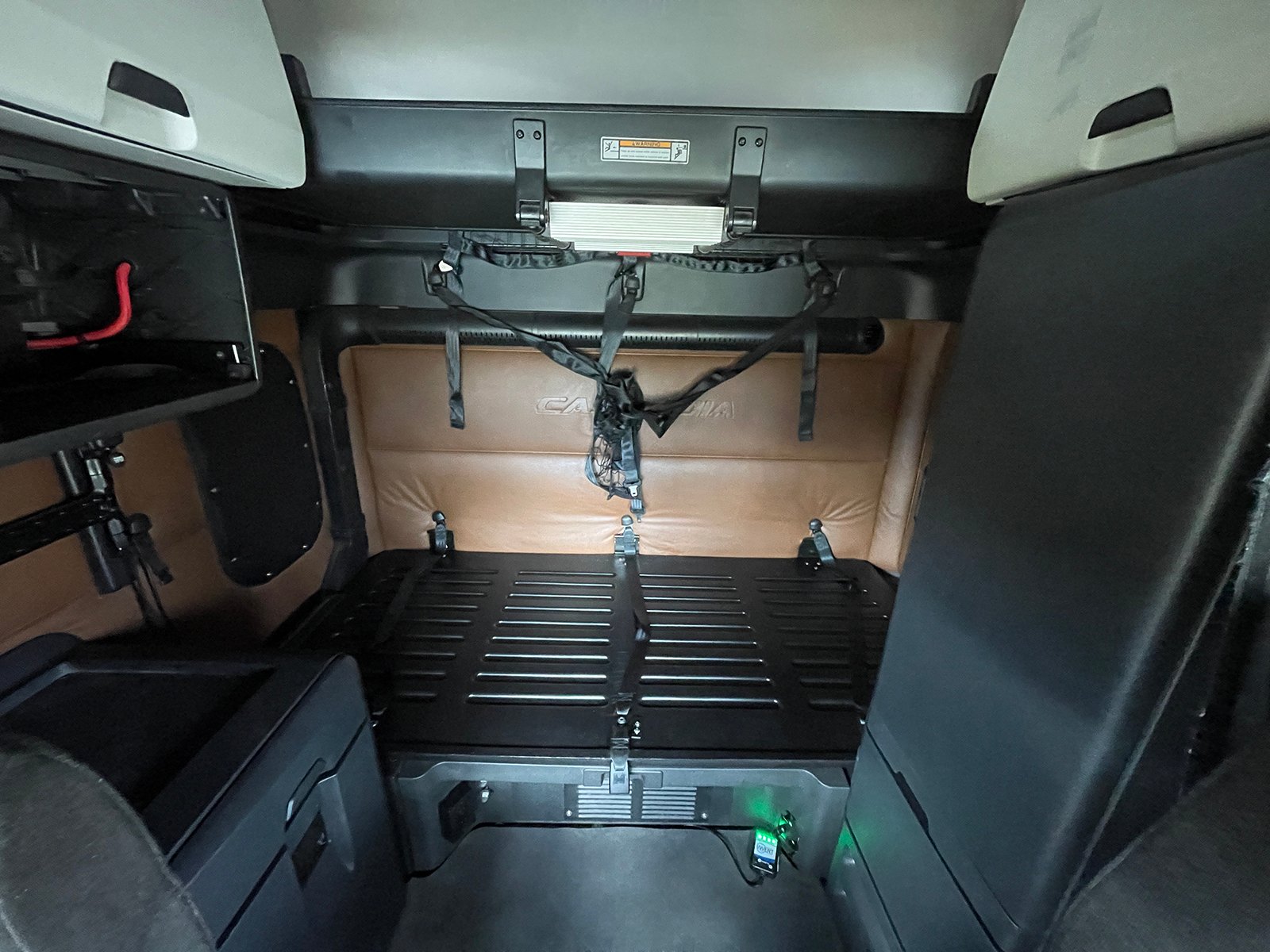 
								Freightliner Cascadia 2022 full									