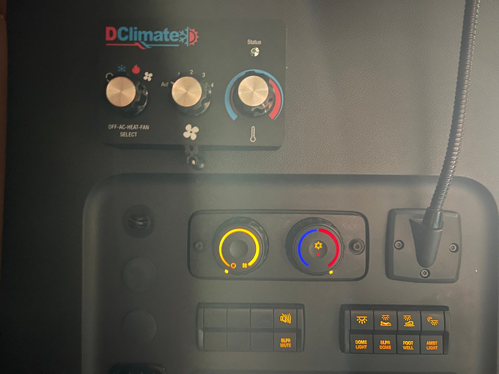 
								Freightliner Cascadia 2022 full									