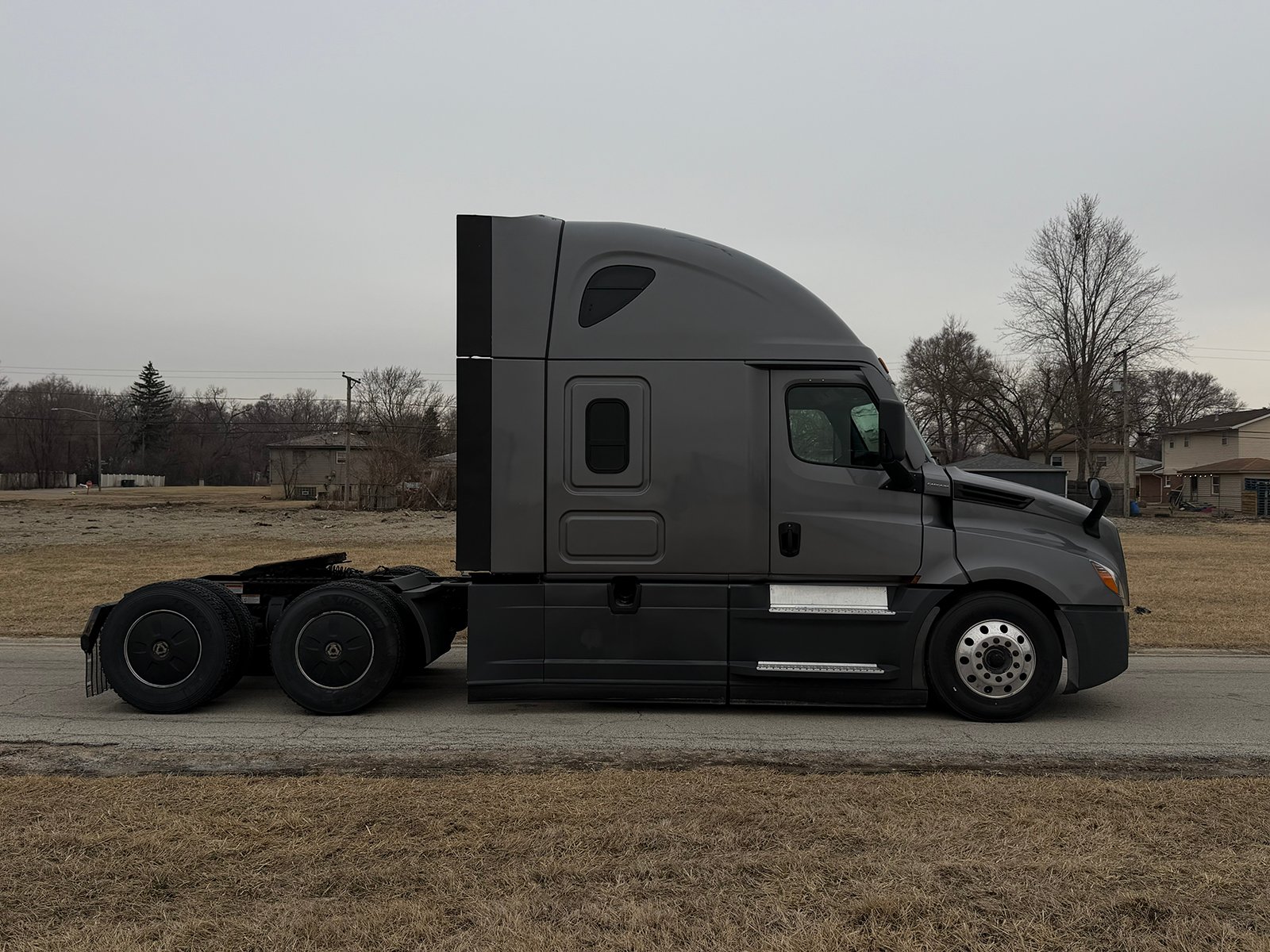 
								Freightliner Cascadia 2022 full									