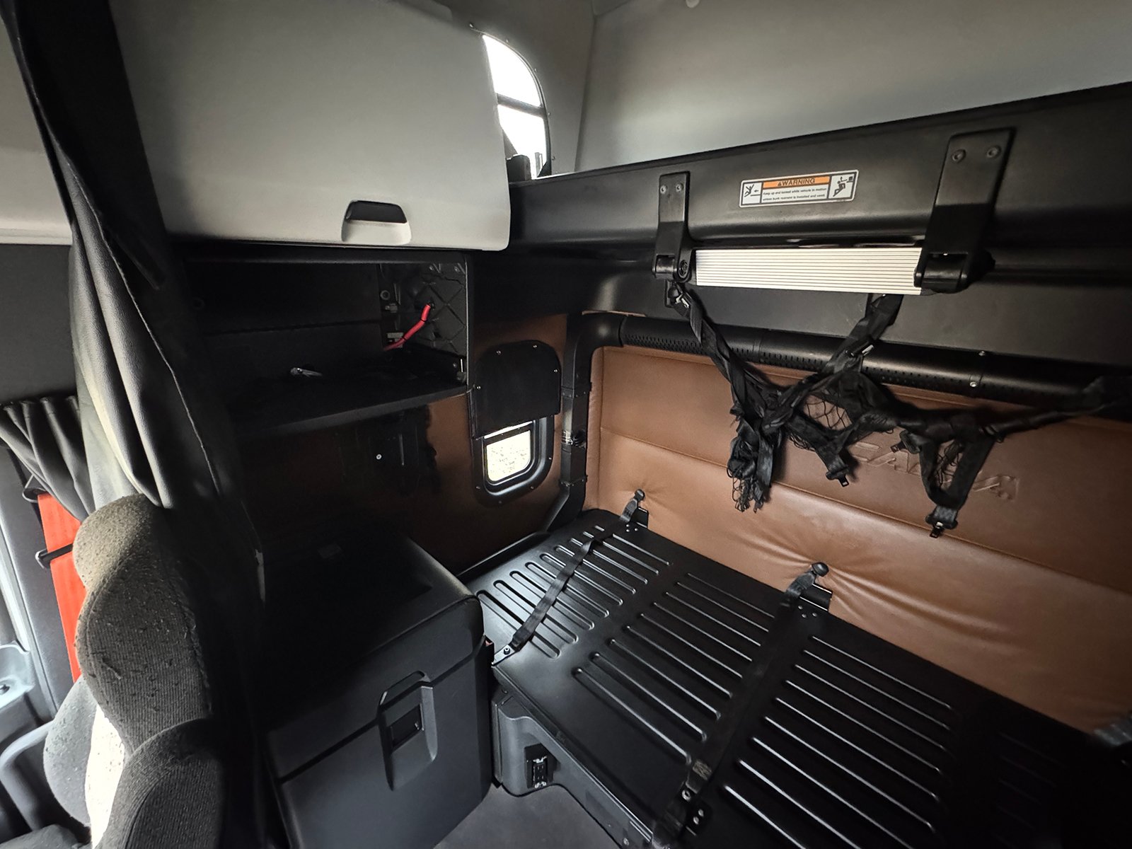 
								Freightliner Cascadia 2022 full									