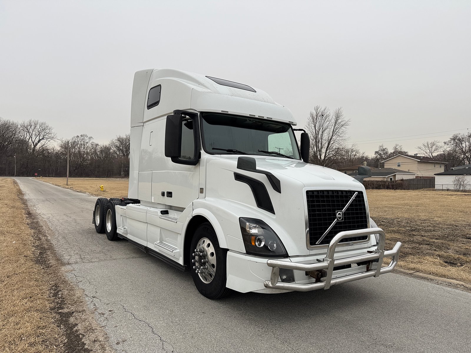 
								VOLVO VNL670 2018 full									