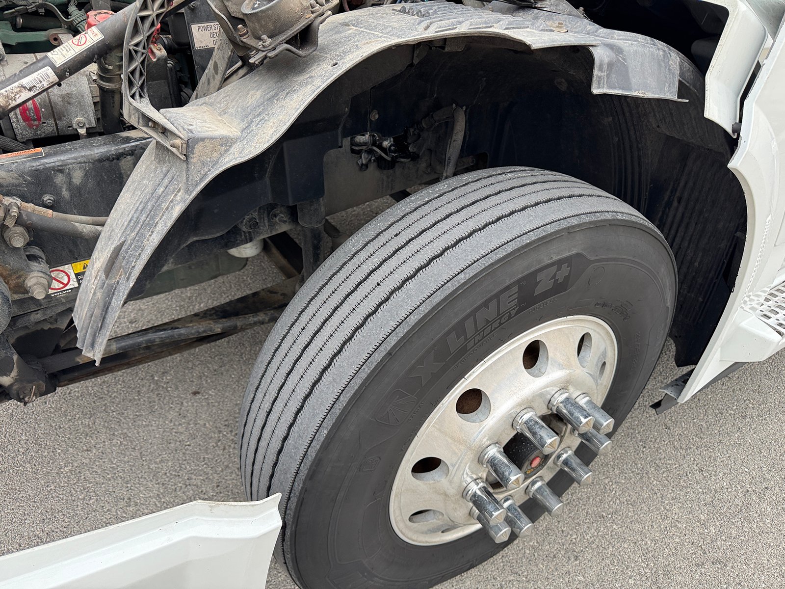 
								VOLVO VNL670 2018 full									