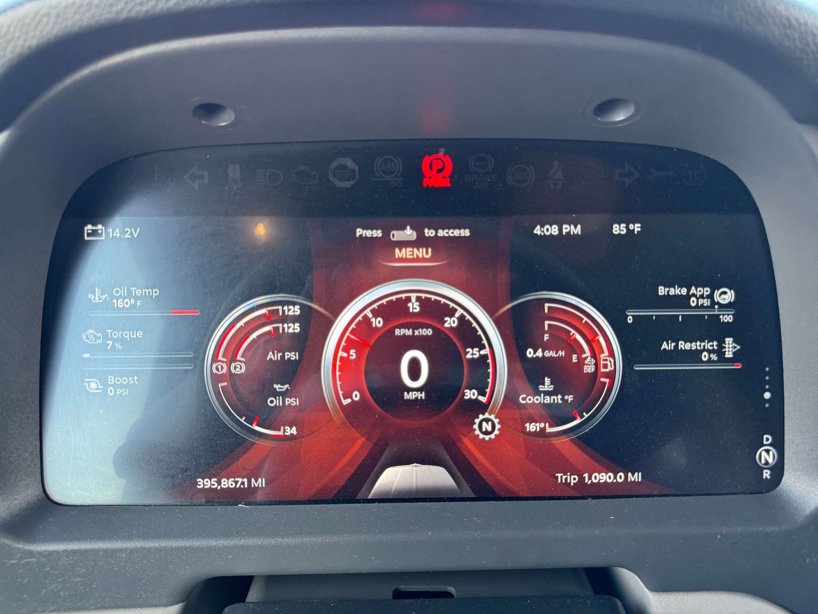 
								2022 Peterbilt 579 full									