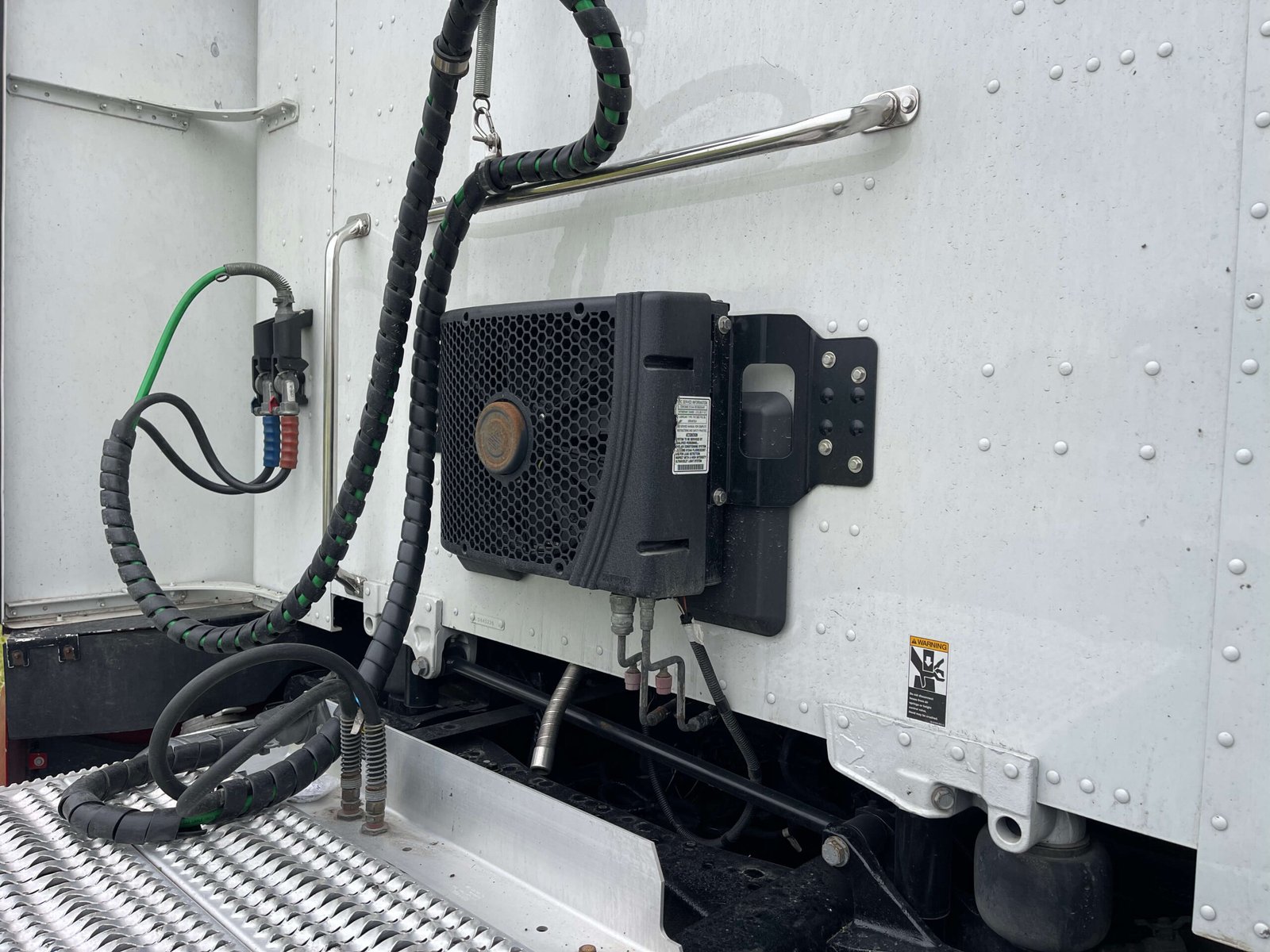 
								2024 Peterbilt 579 EPIQ full									