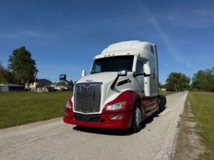 2023 Peterbilt 579 EPIQ