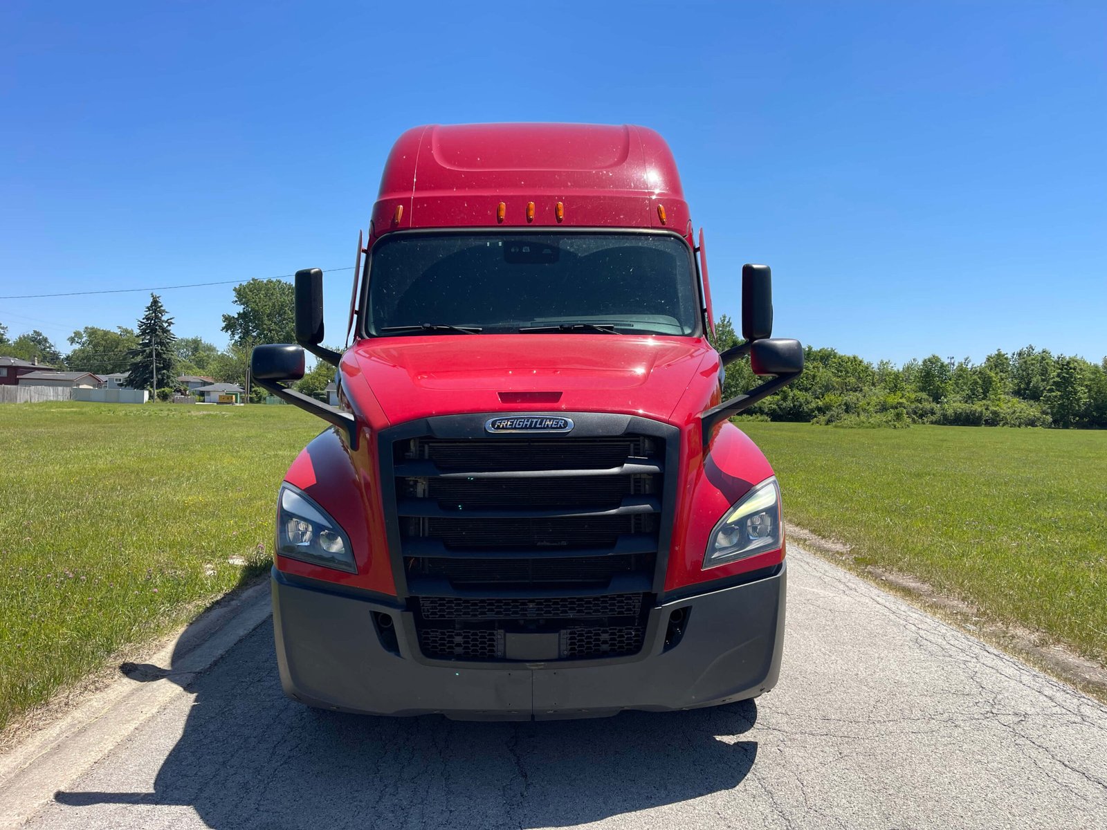 
								2021 Freightliner Cascadia full									