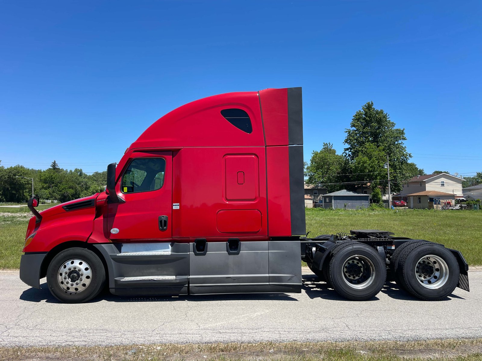 
								2021 Freightliner Cascadia full									