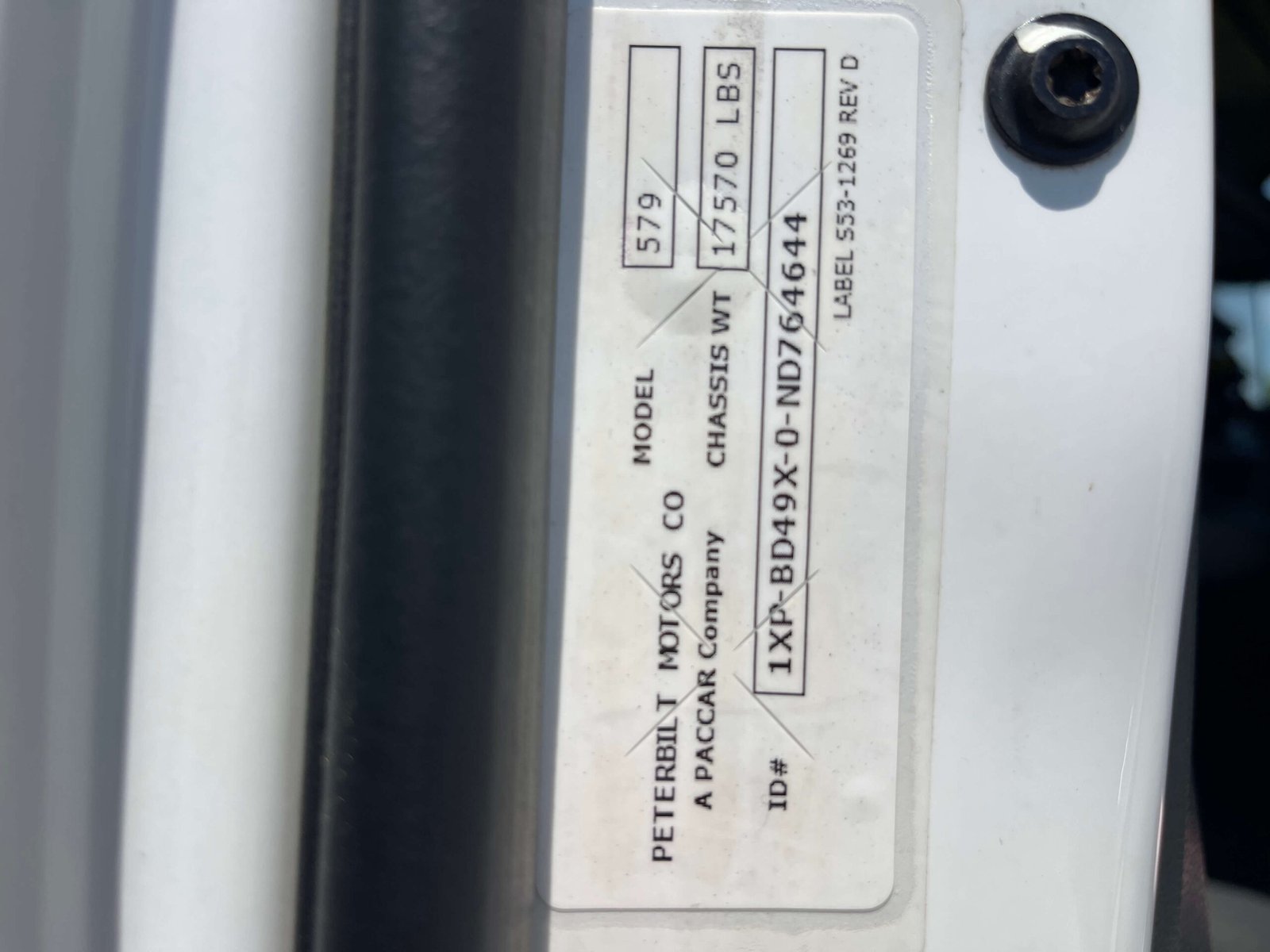 
								2022 Peterbilt 579 full									