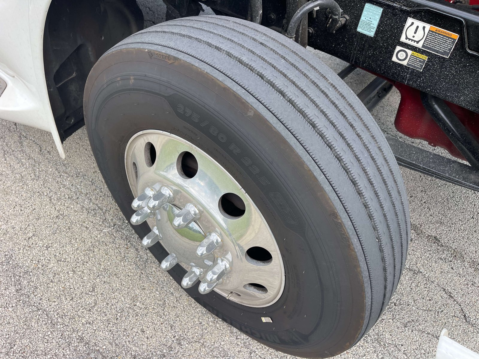 
								2022 Peterbilt 579 full									
