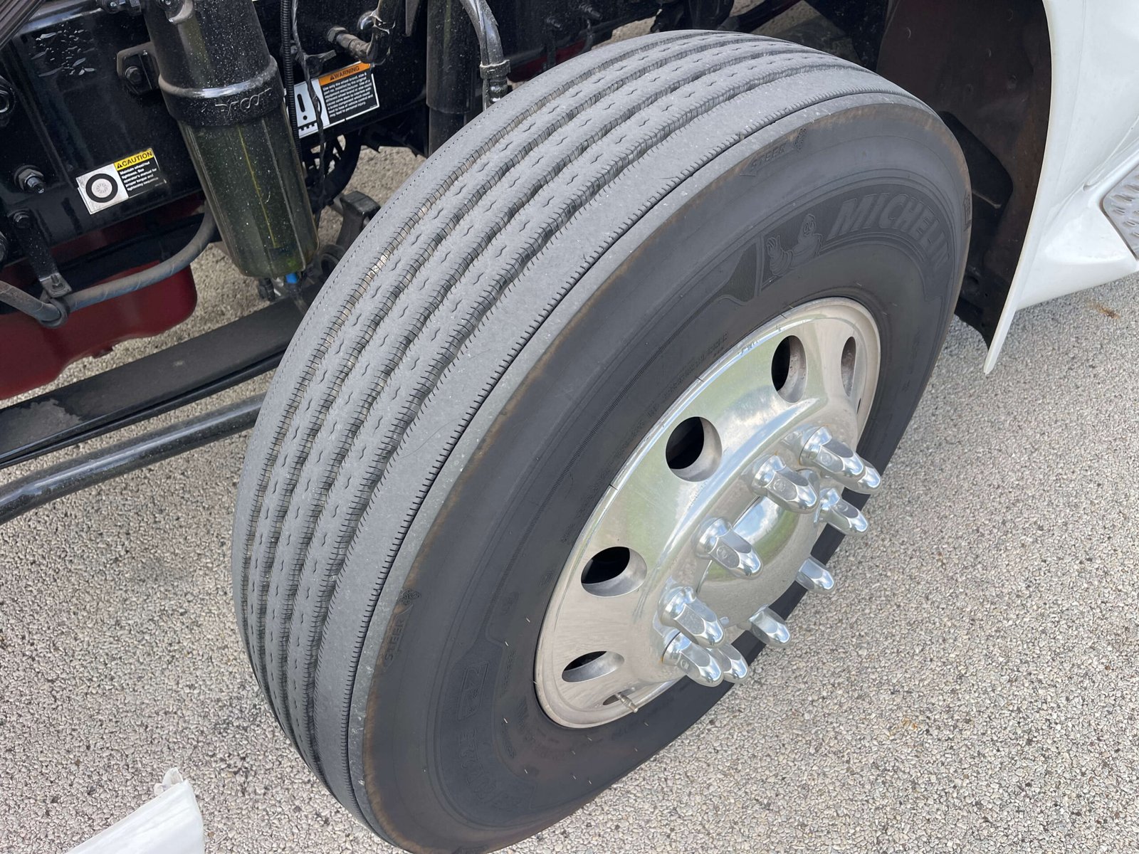 
								2022 Peterbilt 579 full									