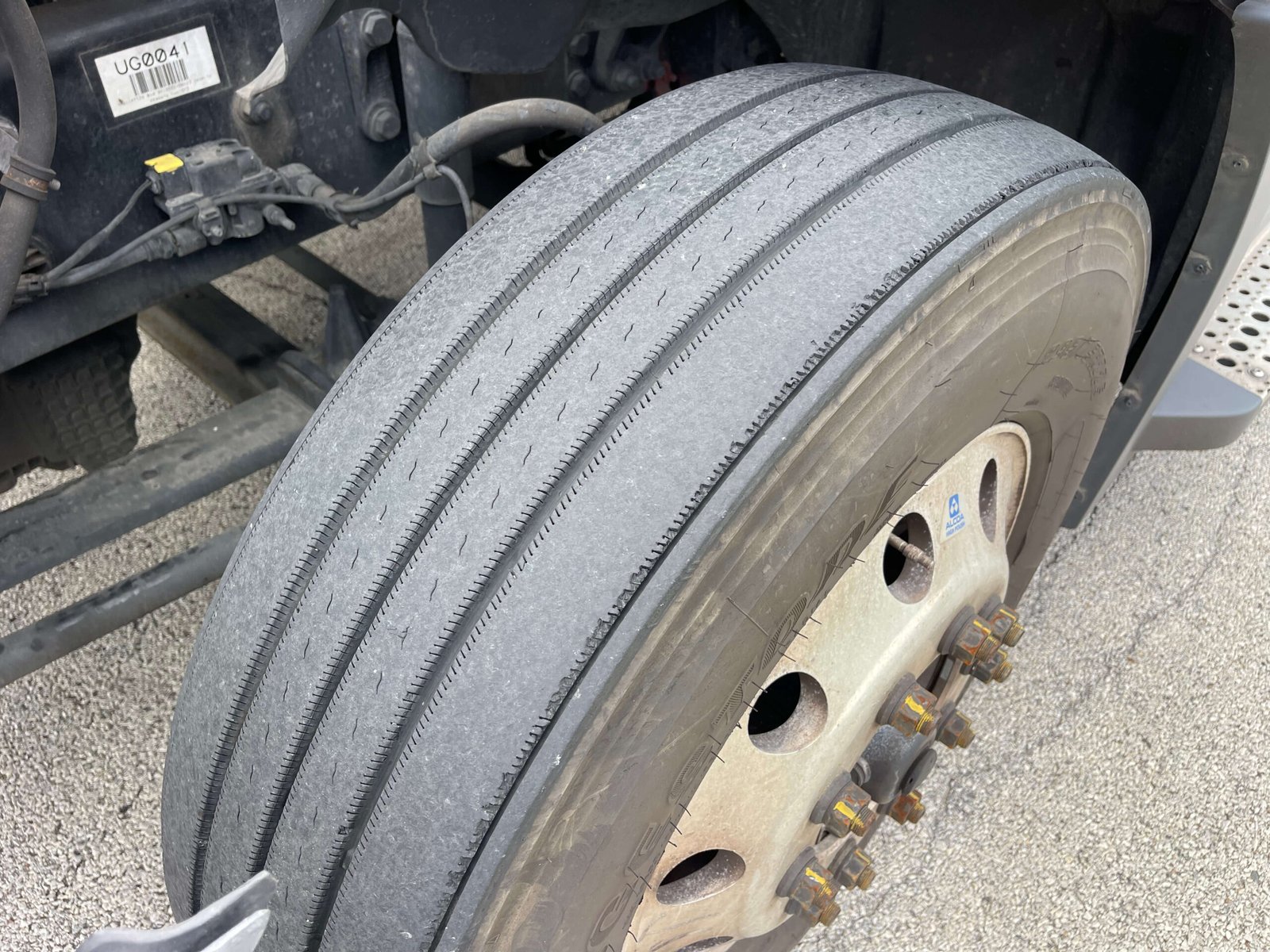 
								2023 Freightliner Cascadia full									