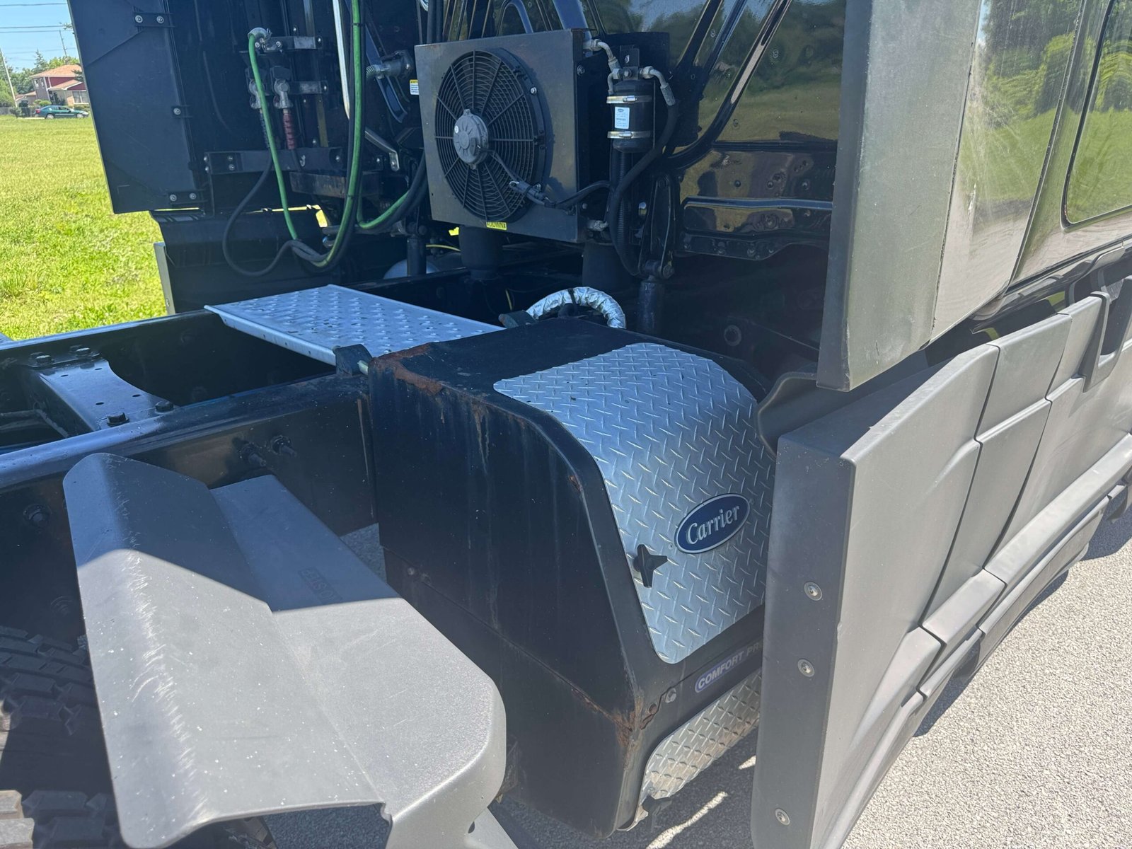 
								2022 Freightliner Cascadia full									