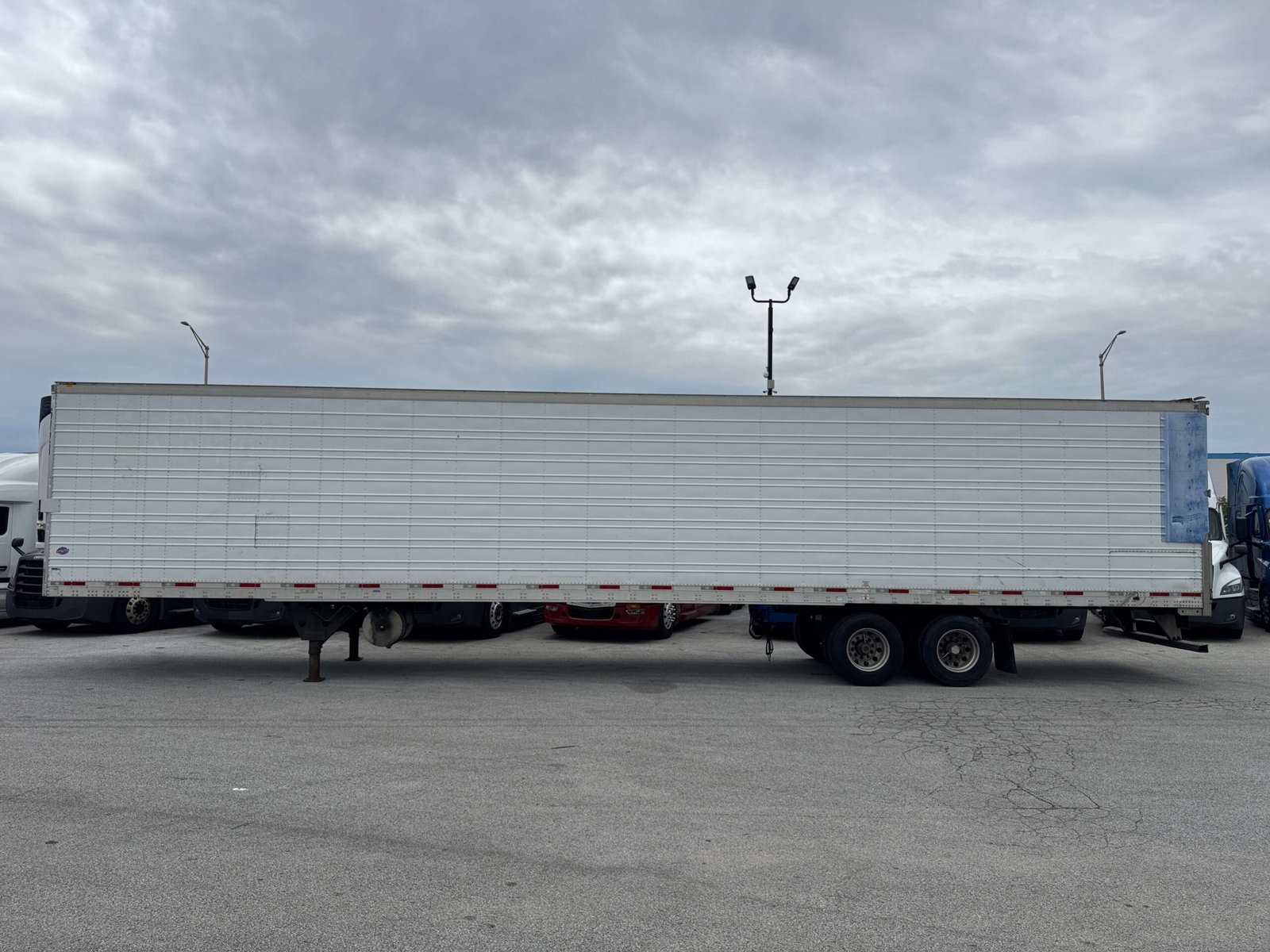 
								2020 Utility Reefer Carrier full									