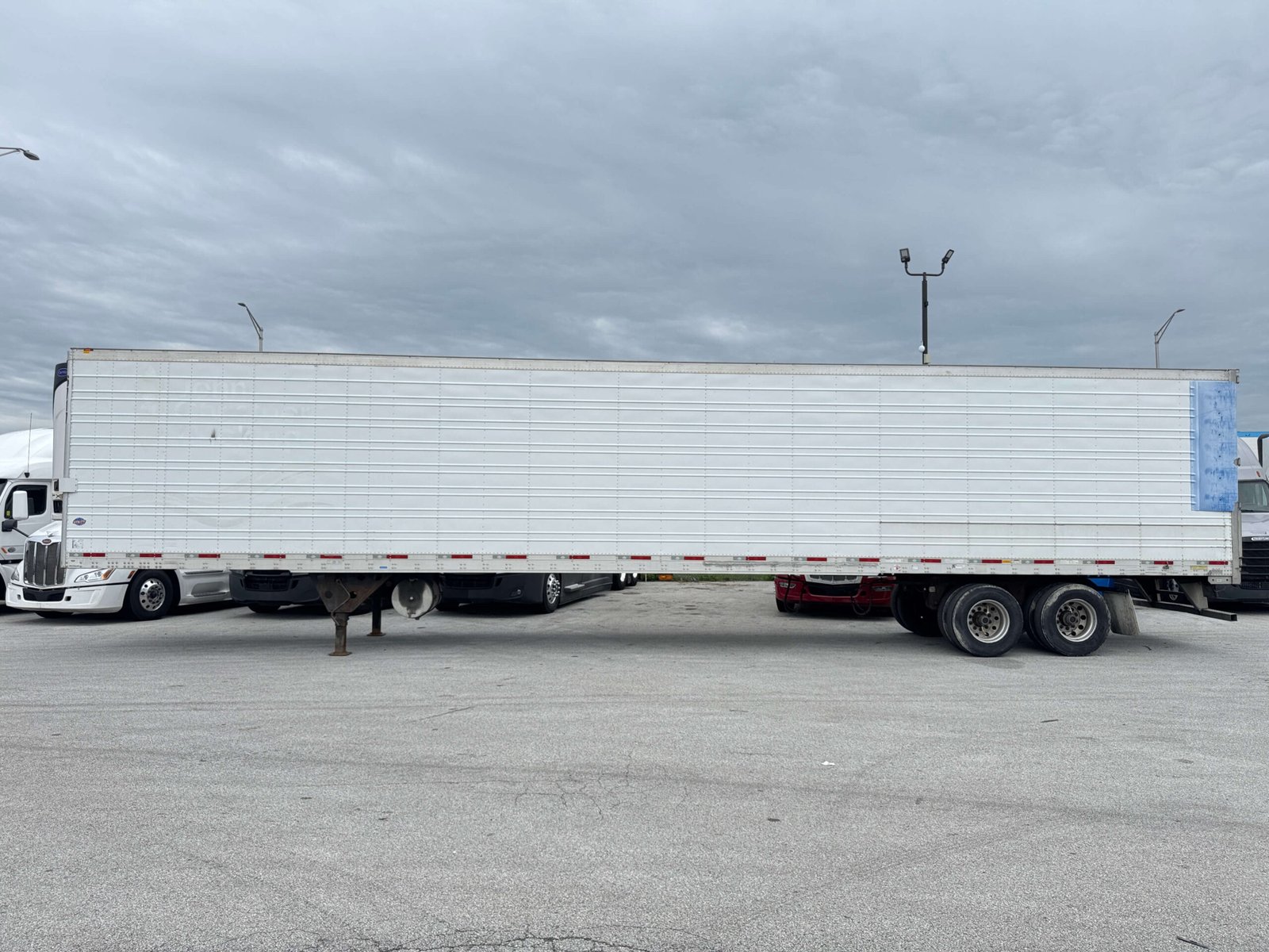 
								2020 Utility Reefer full									