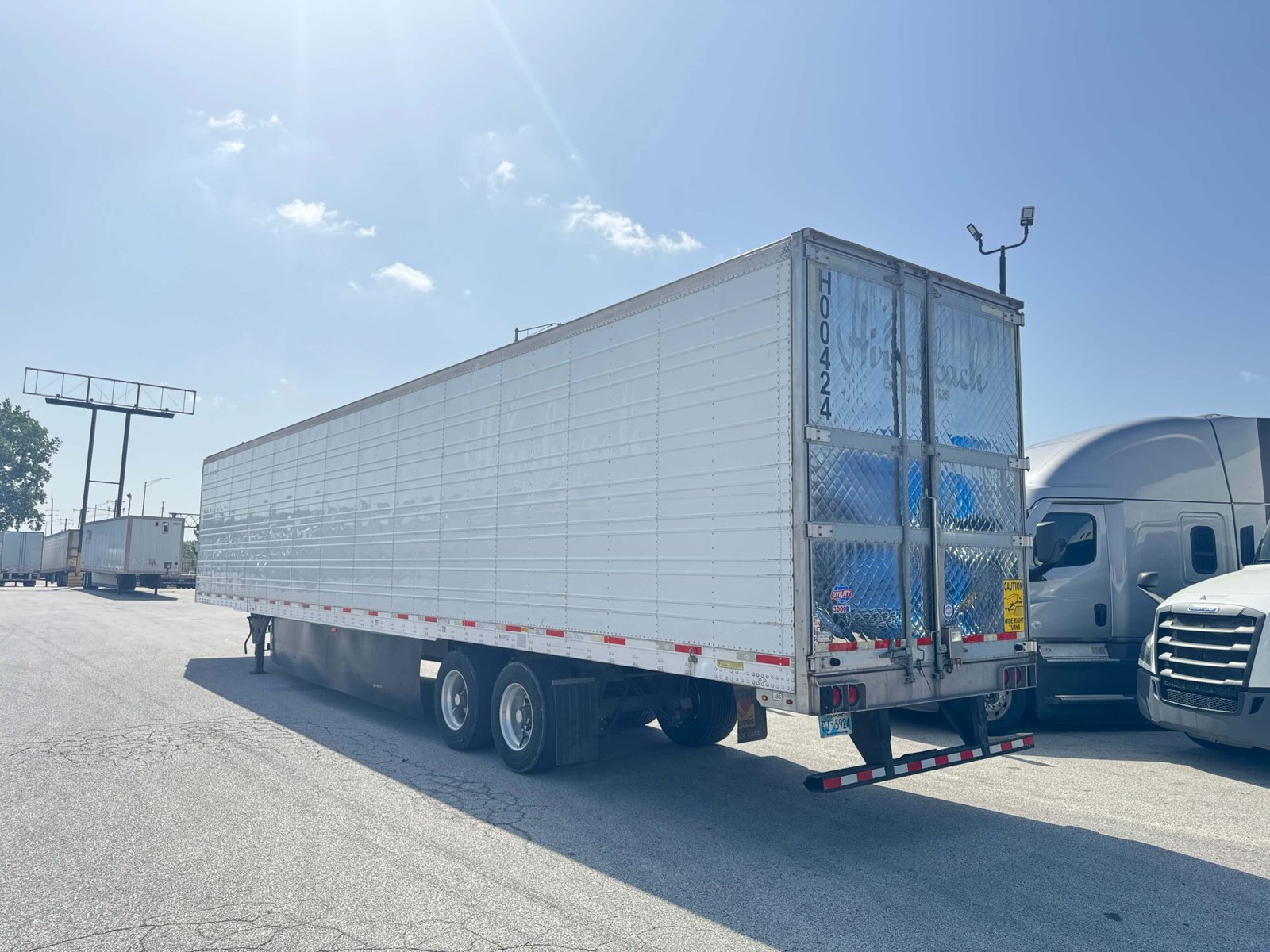 
								2020 Utility Reefer full									